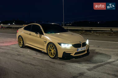 Купе BMW M4 2014 в 