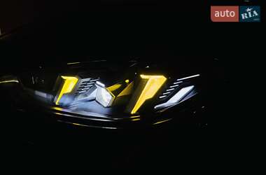 Купе BMW M4 2025 в 