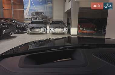 Купе BMW M4 2025 в 