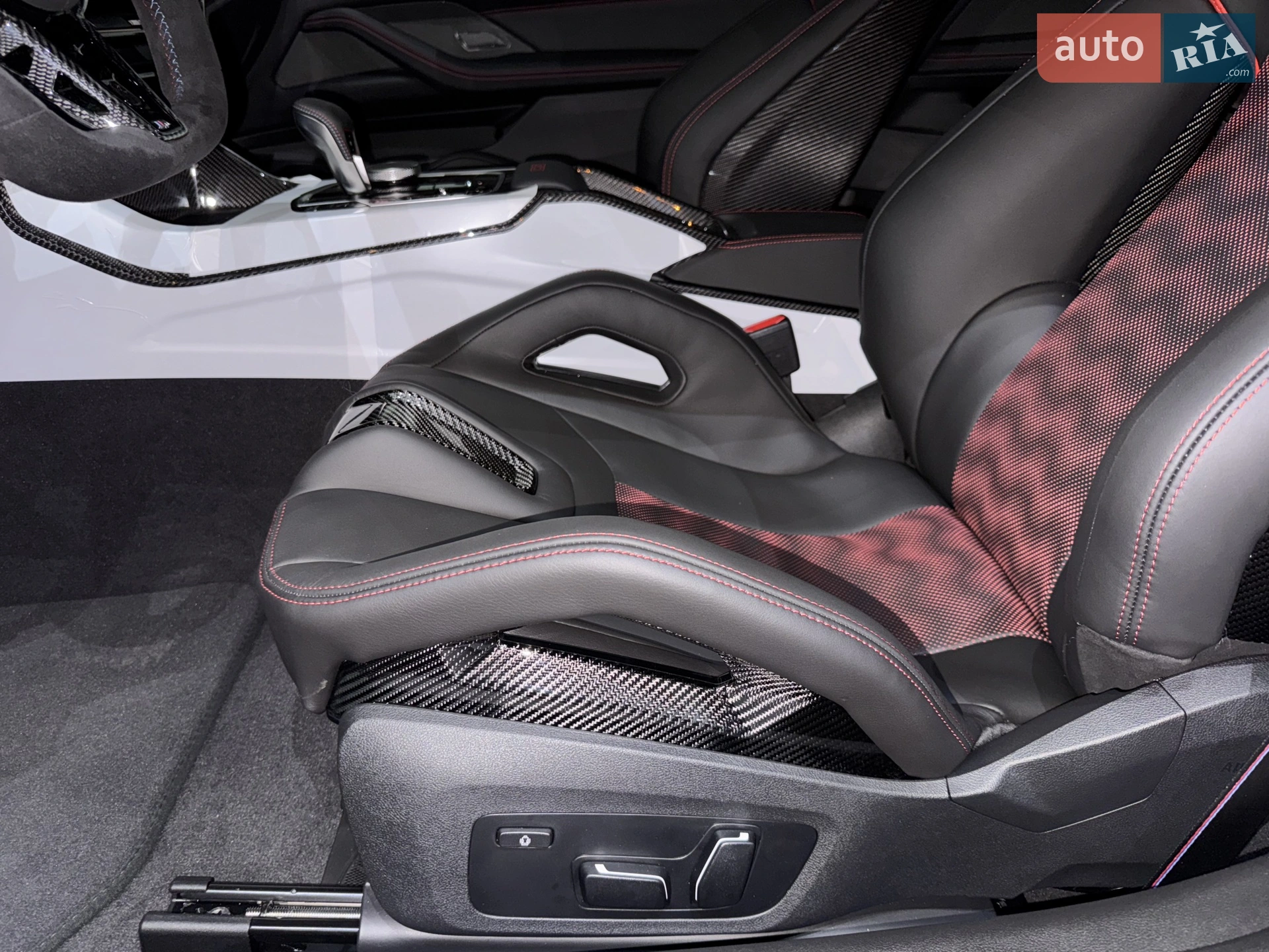 2025 BMW M4 - мініатюра 120