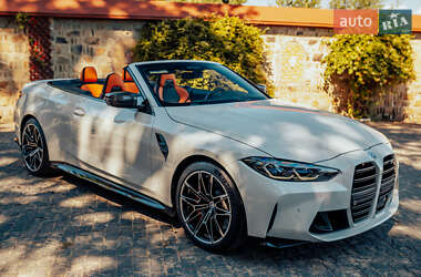 Кабриолет BMW M4 2023 в 