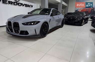 Купе BMW M4 2025 в 