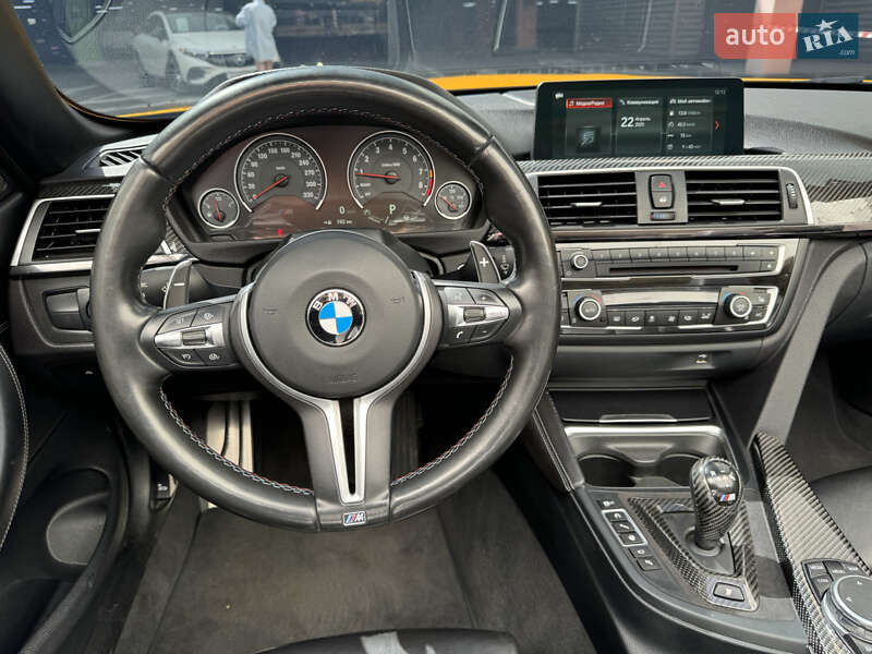 Кабріолет BMW M4 2016 в Києві