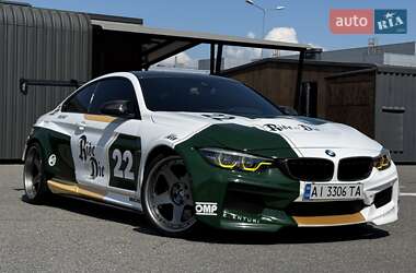 Купе BMW M4 2017 в 