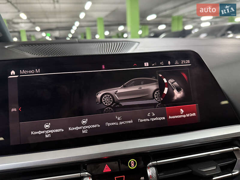 Купе BMW M4 2022 в Києві