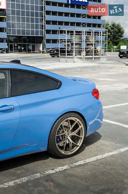 Купе BMW M4 2014 в 