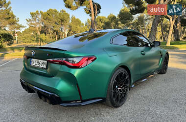 Купе BMW M4 2022 в 