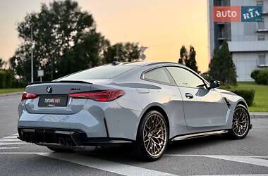 Купе BMW M4 2025 в 