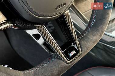 Купе BMW M4 2025 в 