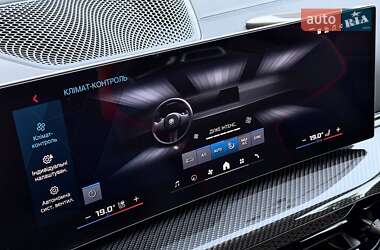 Купе BMW M4 2025 в 