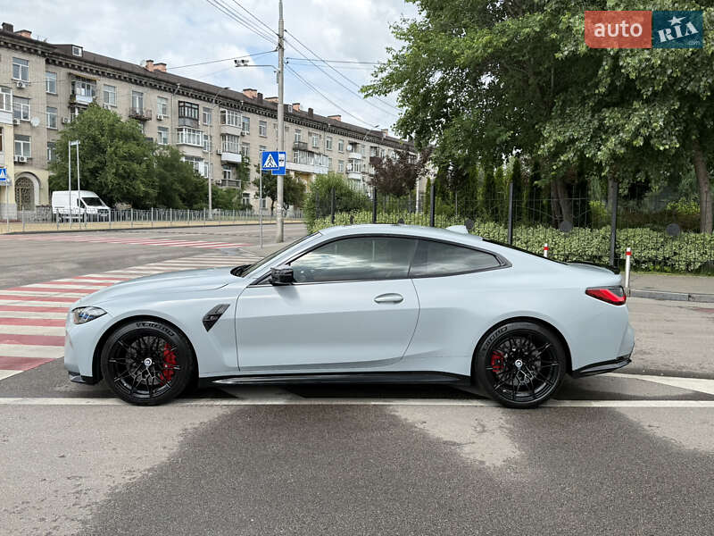 Купе BMW M4 2021 в Киеве