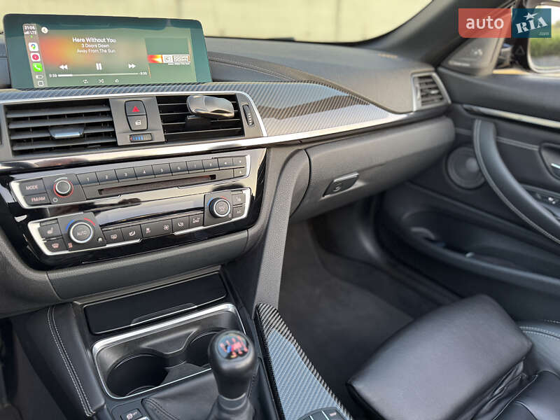 Кабріолет BMW M4 2018 в Києві