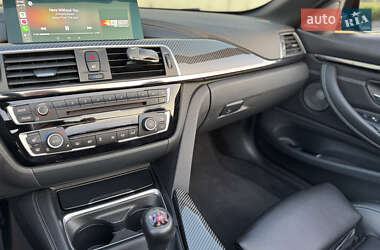 Кабриолет BMW M4 2018 в 