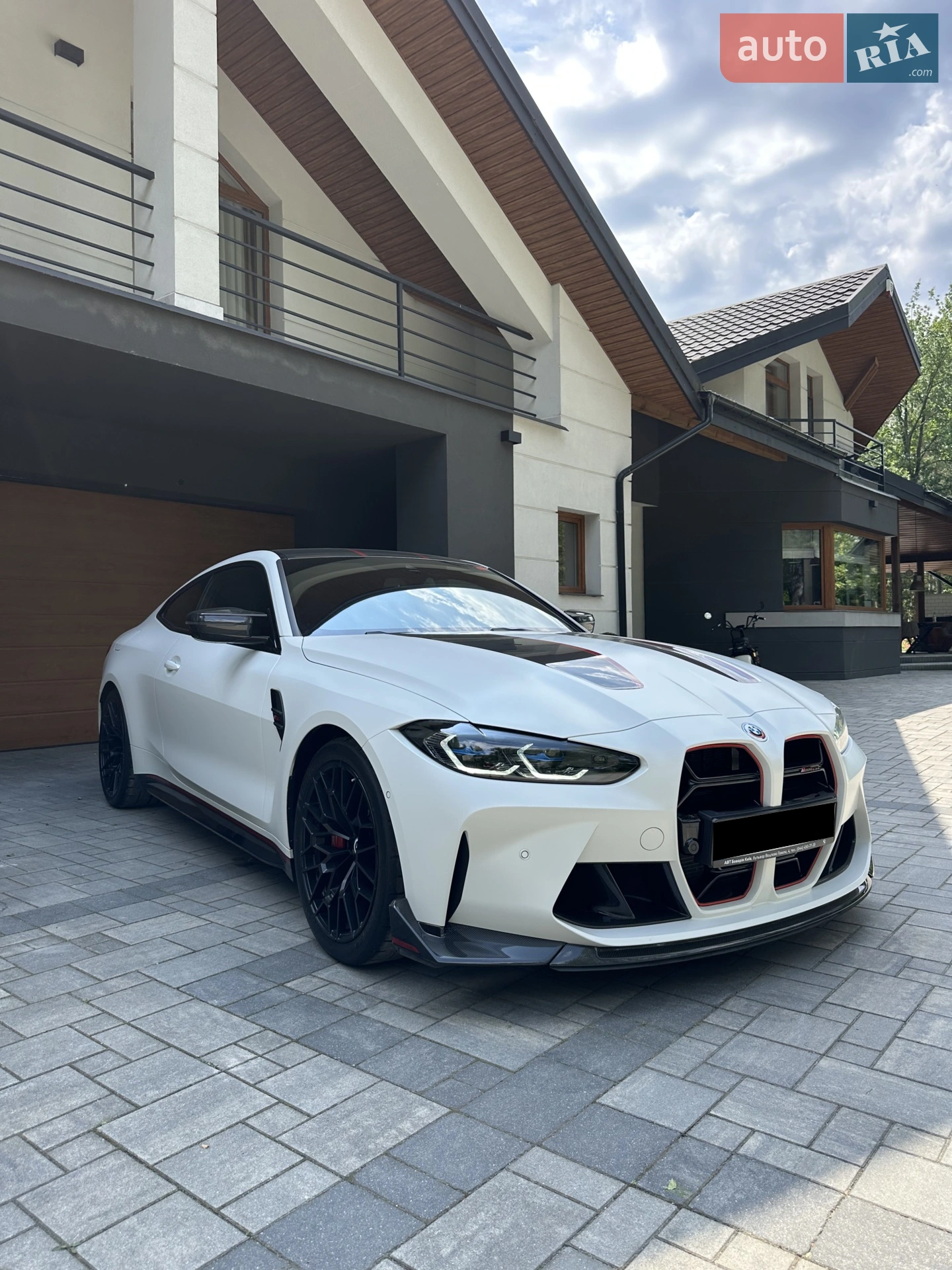 2022 BMW M4 - мініатюра 5