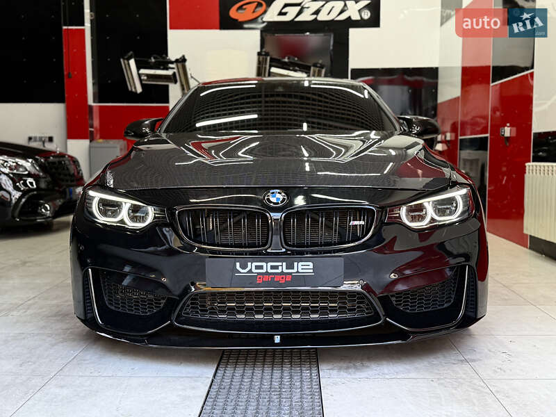 Купе BMW M4 2017 в Одесі