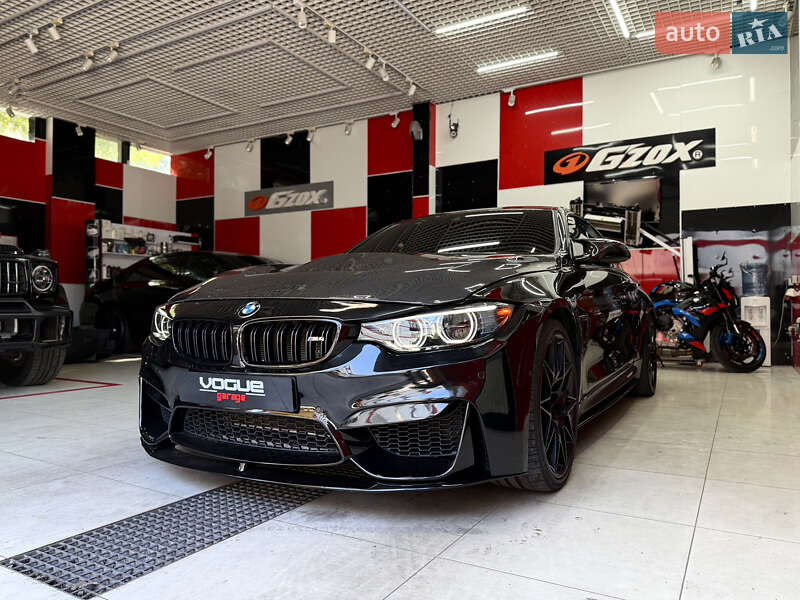 Купе BMW M4 2017 в Одесі
