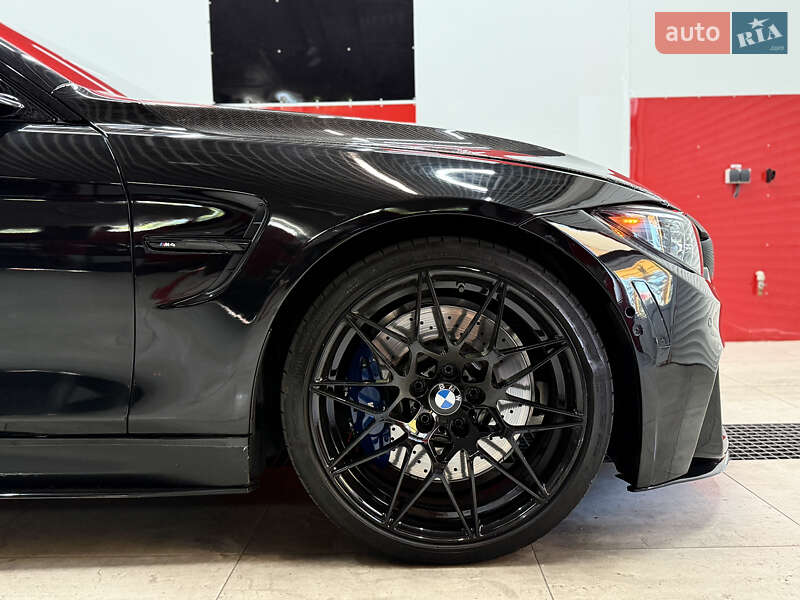 Купе BMW M4 2017 в Одесі