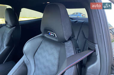 Купе BMW M4 2021 в  фото 45 Купе BMW M4 2021 в