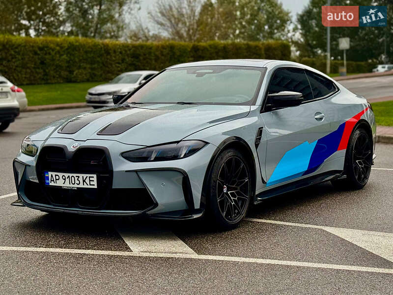 BMW M4 2022