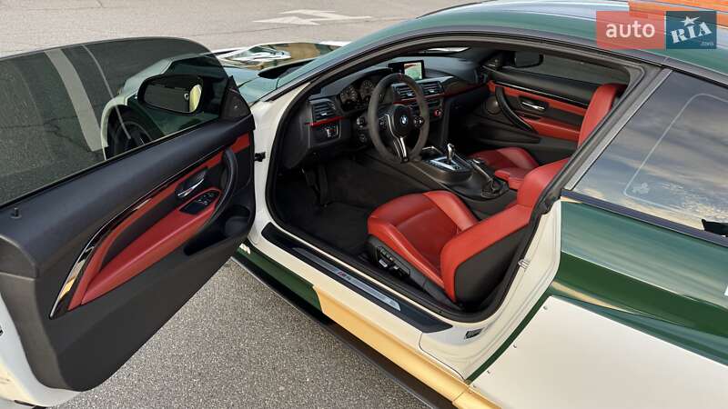 Купе BMW M4 2017 в Києві