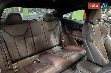 Купе BMW M4 2021 в 