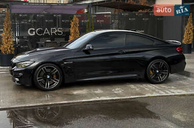 Купе BMW M4 2015 в 