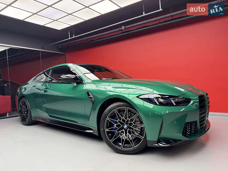 Купе BMW M4 2025 в Киеве
