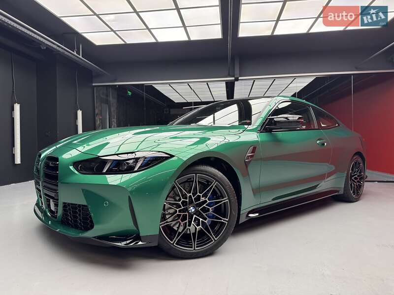 Купе BMW M4 2025 в Киеве