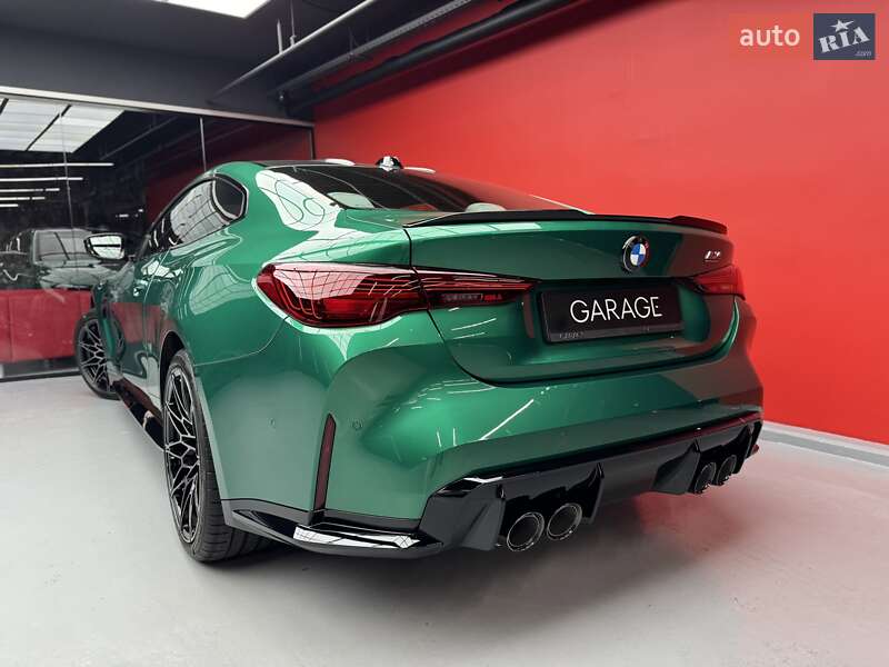 Купе BMW M4 2025 в Киеве