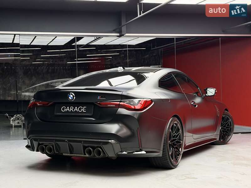 Купе BMW M4 2023 в Киеве