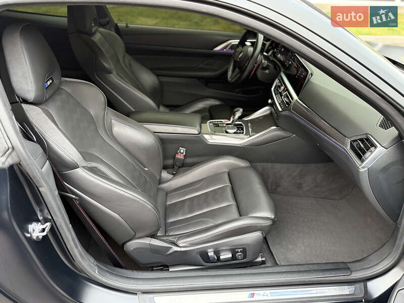 Купе BMW M4 2022 в Києві