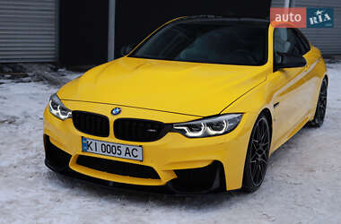 Купе BMW M4 2016 в Киеве