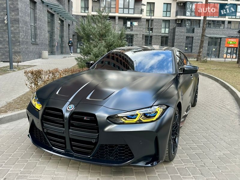 Купе BMW M4 2022 в Киеве
