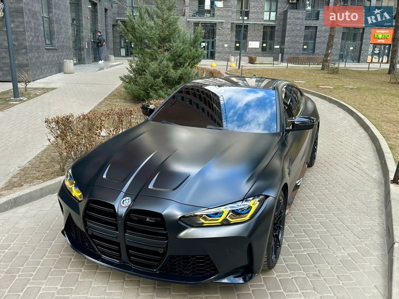 Купе BMW M4 2022 в Киеве