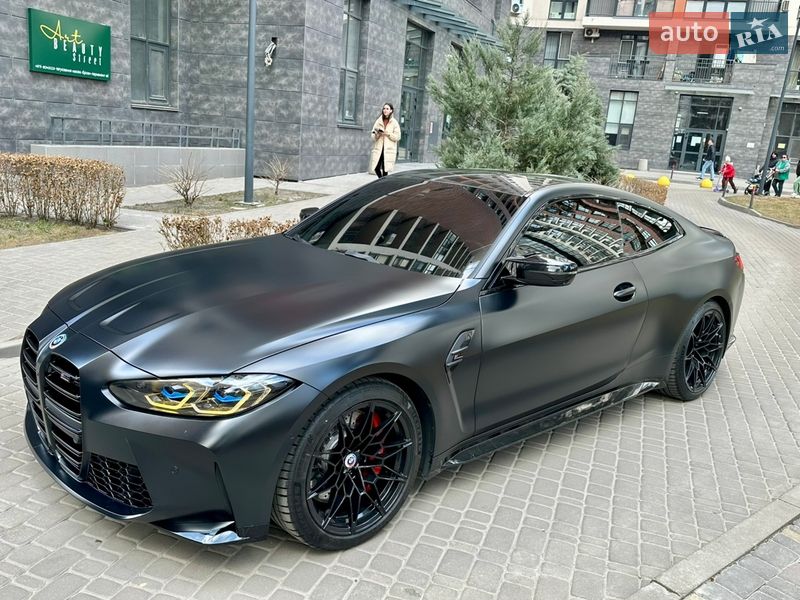 Купе BMW M4 2022 в Киеве