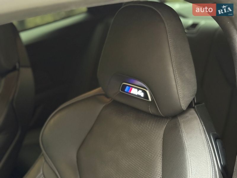 Купе BMW M4 2022 в Киеве