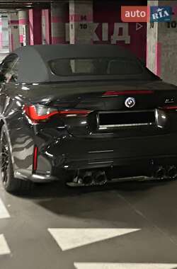 Кабриолет BMW M4 2022 в Львове