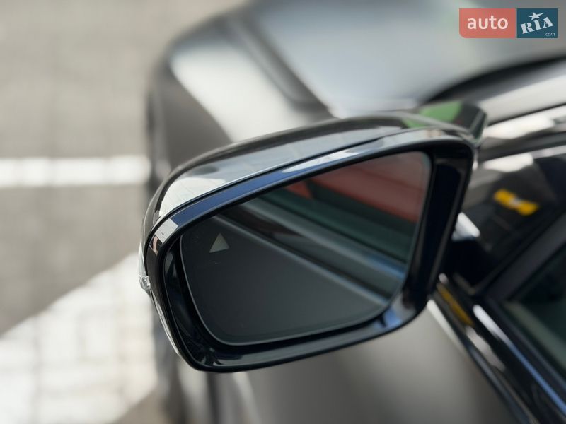 Купе BMW M4 2023 в Киеве фото 5 Купе BMW M4 2023 в Киеве
