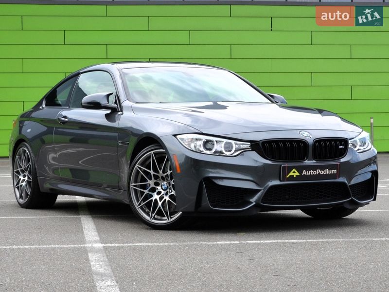 Купе BMW M4 2016 в Киеве