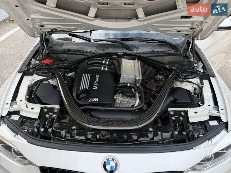 Кабриолет BMW M4 2015 в Ивано-Франковске