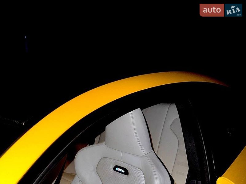 Купе BMW M4 2016 в Києві