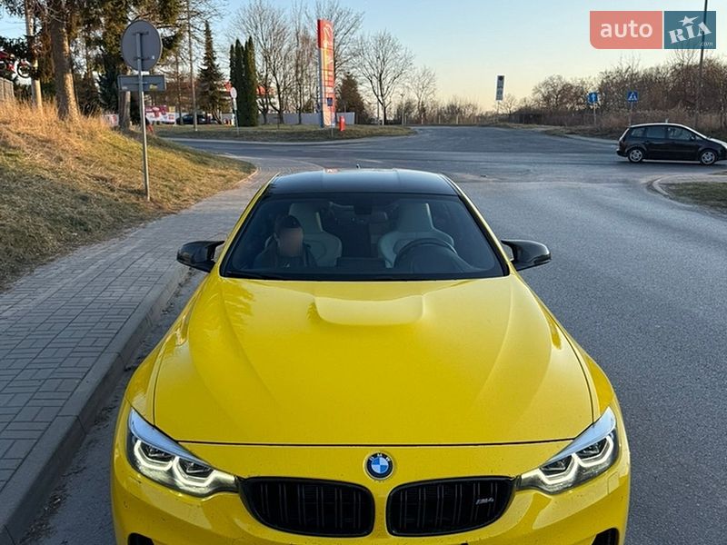 Купе BMW M4 2016 в Києві