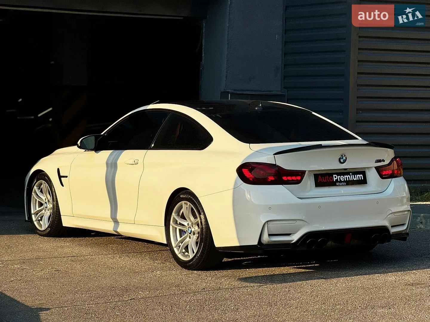2016 BMW M4 - мініатюра 8