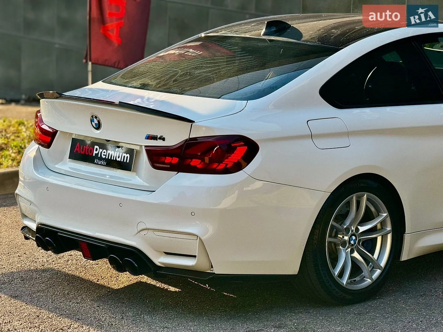 2016 BMW M4 - мініатюра 13