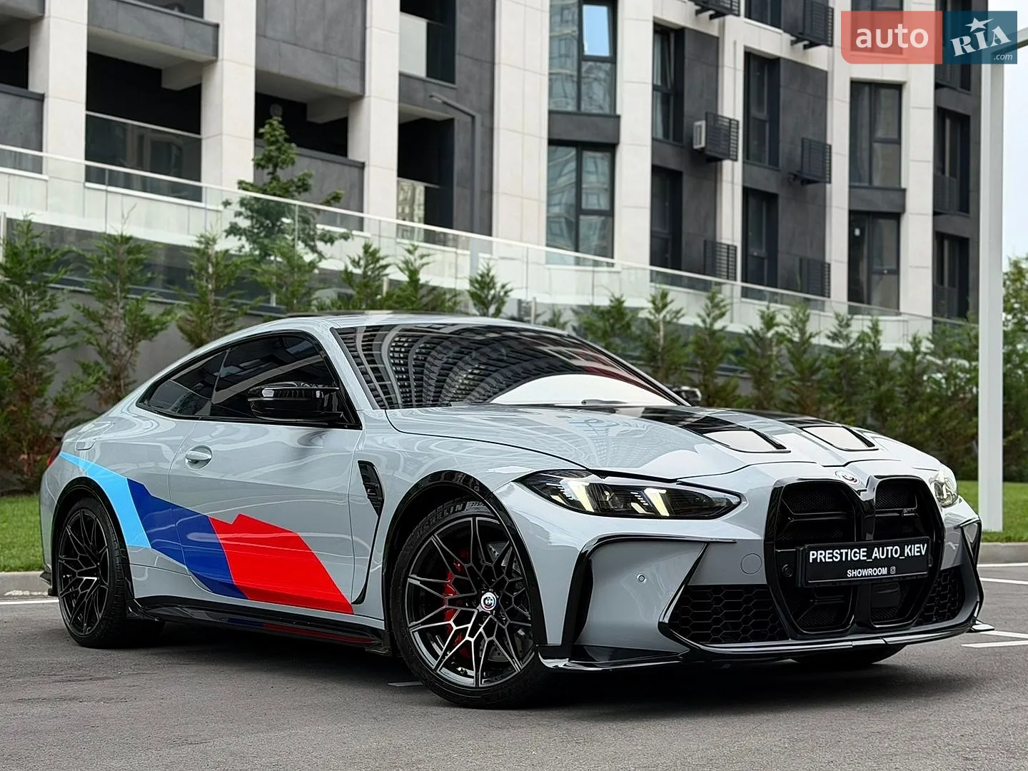2022 BMW M4 - мініатюра 4