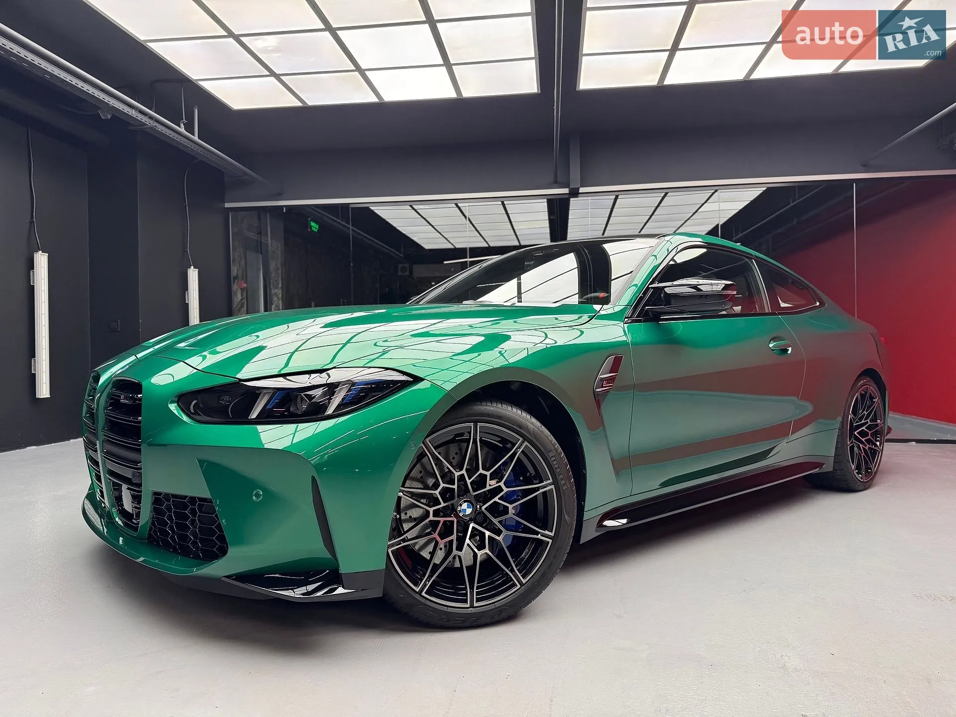 2025 BMW M4 - мініатюра 10