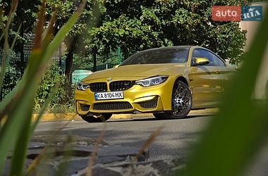 Купе BMW M4 2017 в Києві фото 18 Купе BMW M4 2017 в Києві
