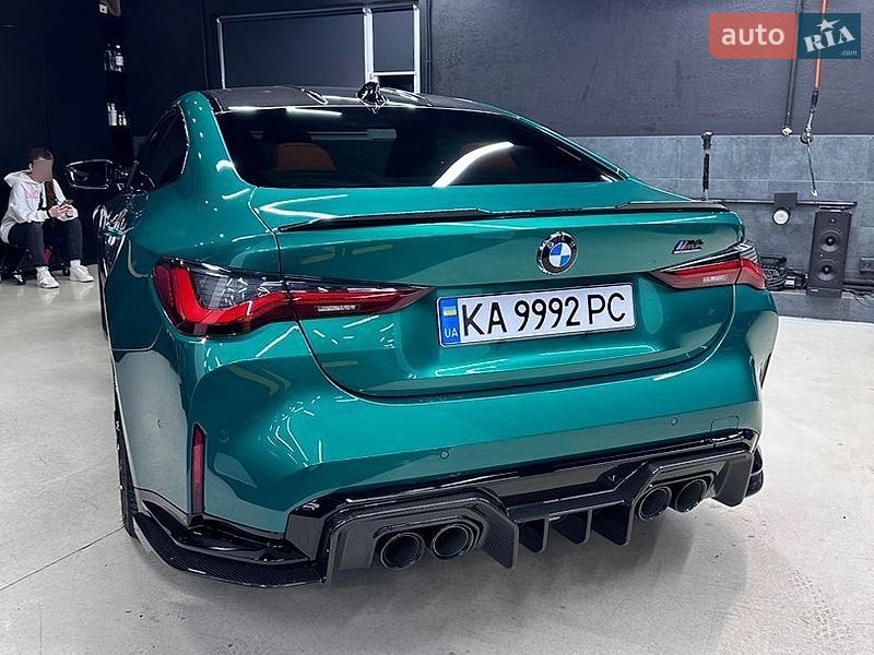 Купе BMW M4 2022 в Києві