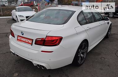 Седан BMW M5 2013 в Киеве