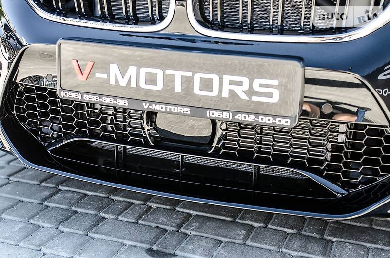 Седан BMW M5 2018 в Києві